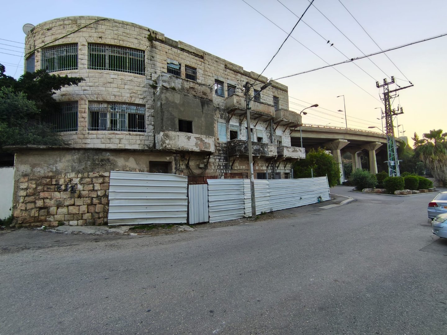 🏗️ למכירה בחיפה - בניין בשלמות עם פוטנציאל יזמי משמעותי 🏗️ — תמונה 3